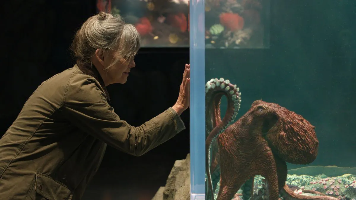 Film Review: REMARKABLY BRIGHT CREATURES (2026): Sally Field Shines in a Heartwarming Netflix Drama