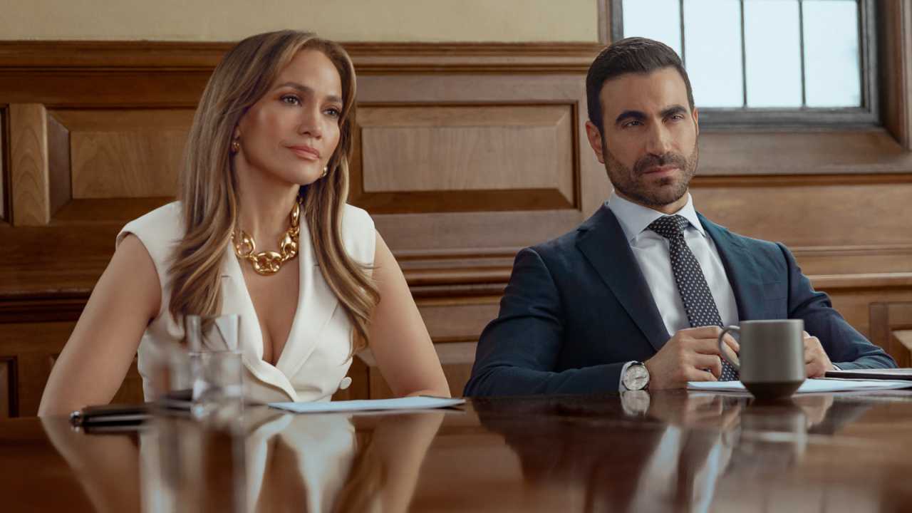 'Office Romance' Interview: Betty Gilpin, Tony Hale and More