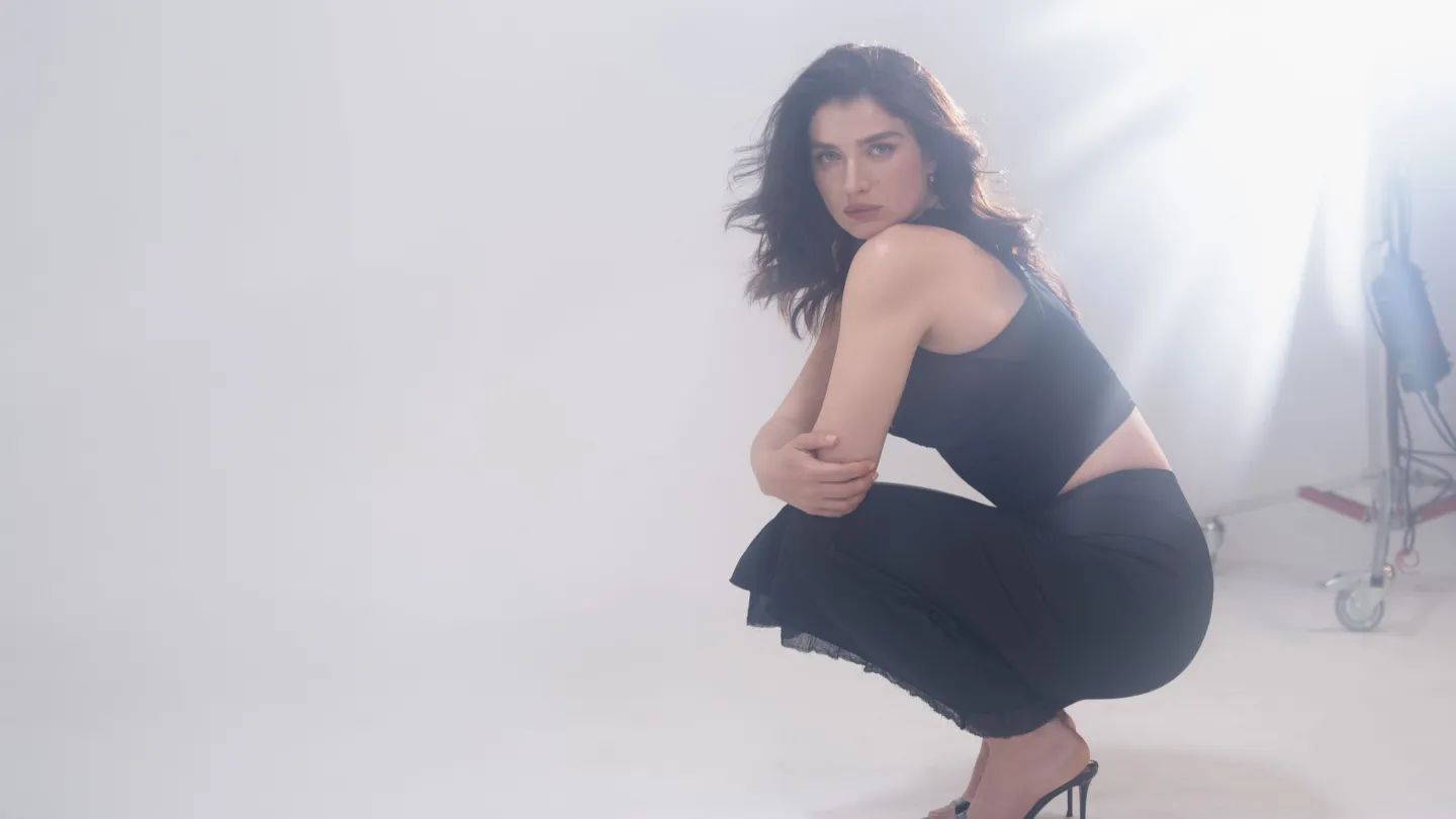 Eve Hewson à propos de Spielberg, du Disclosure Day et de Grandir avec Bono