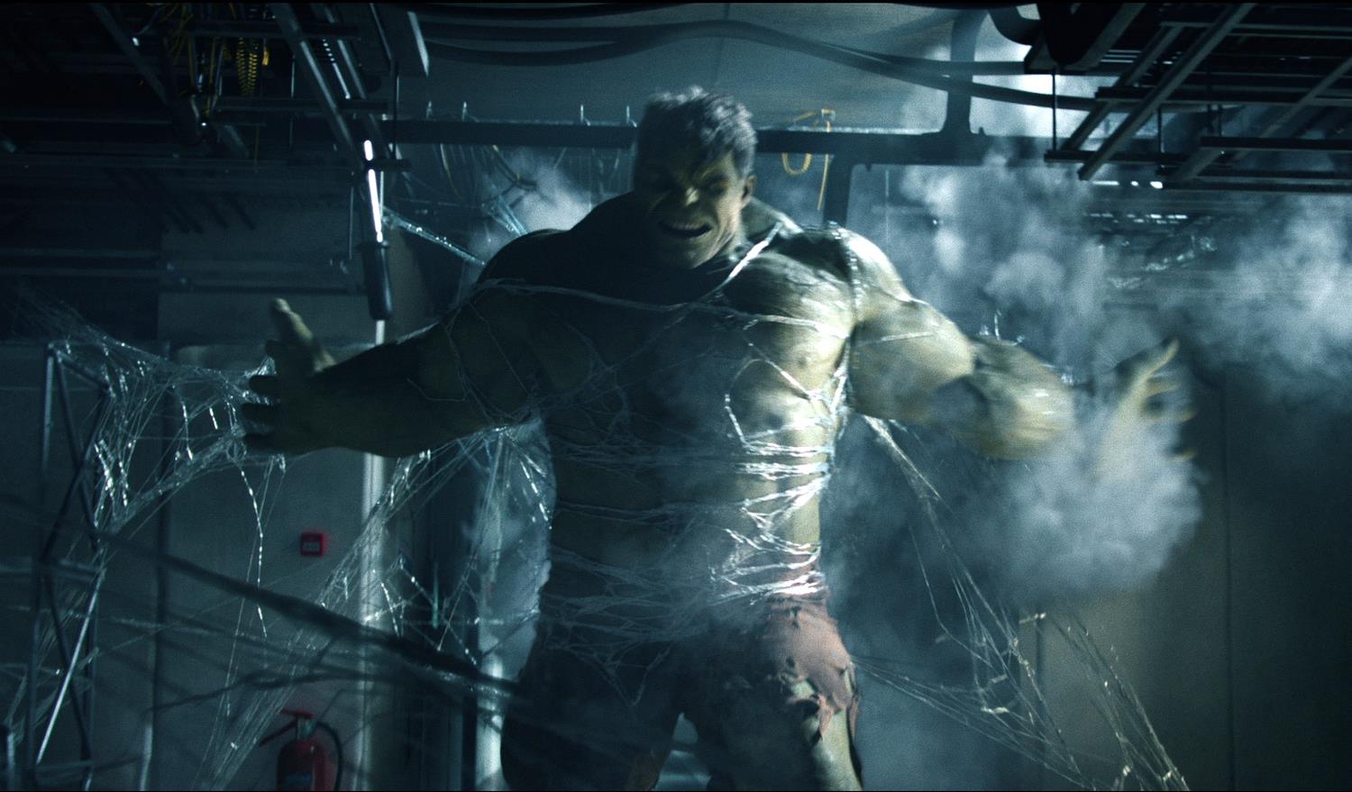 Spider-Man : L'affiche du tout nouveau jour voit Spidey se lancer dans l'action contre le "Savage" Hulk